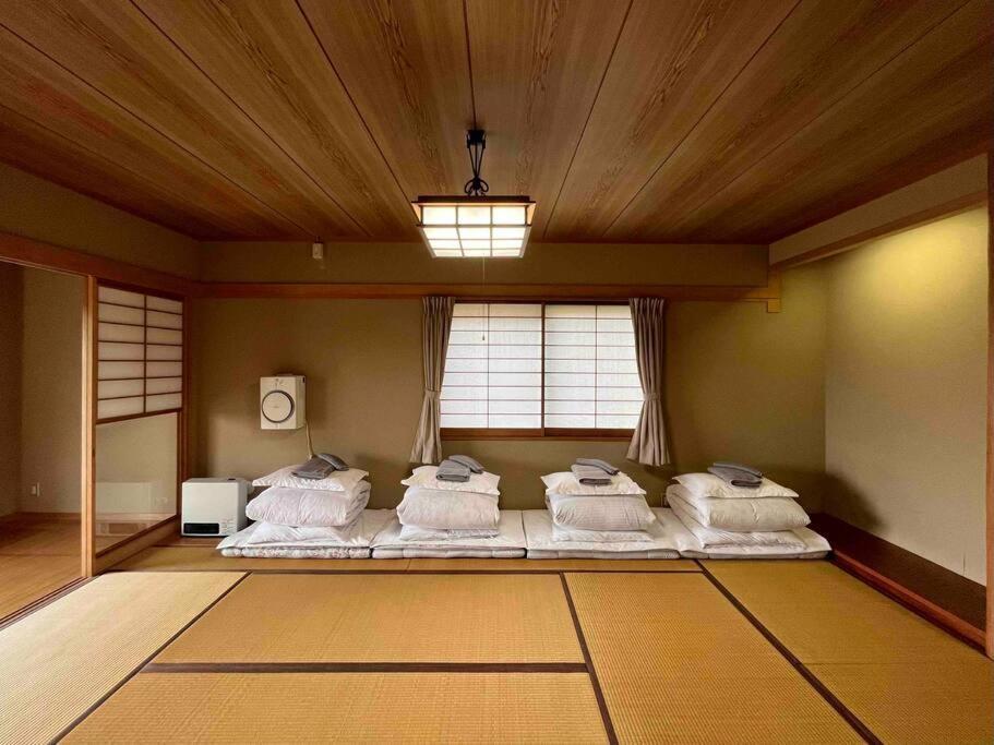 箱根の絶景を一望できる広々とした展望デッキ Bbqに最適な場所 芦ノ湖の全景を一望 花火鑑賞湖水